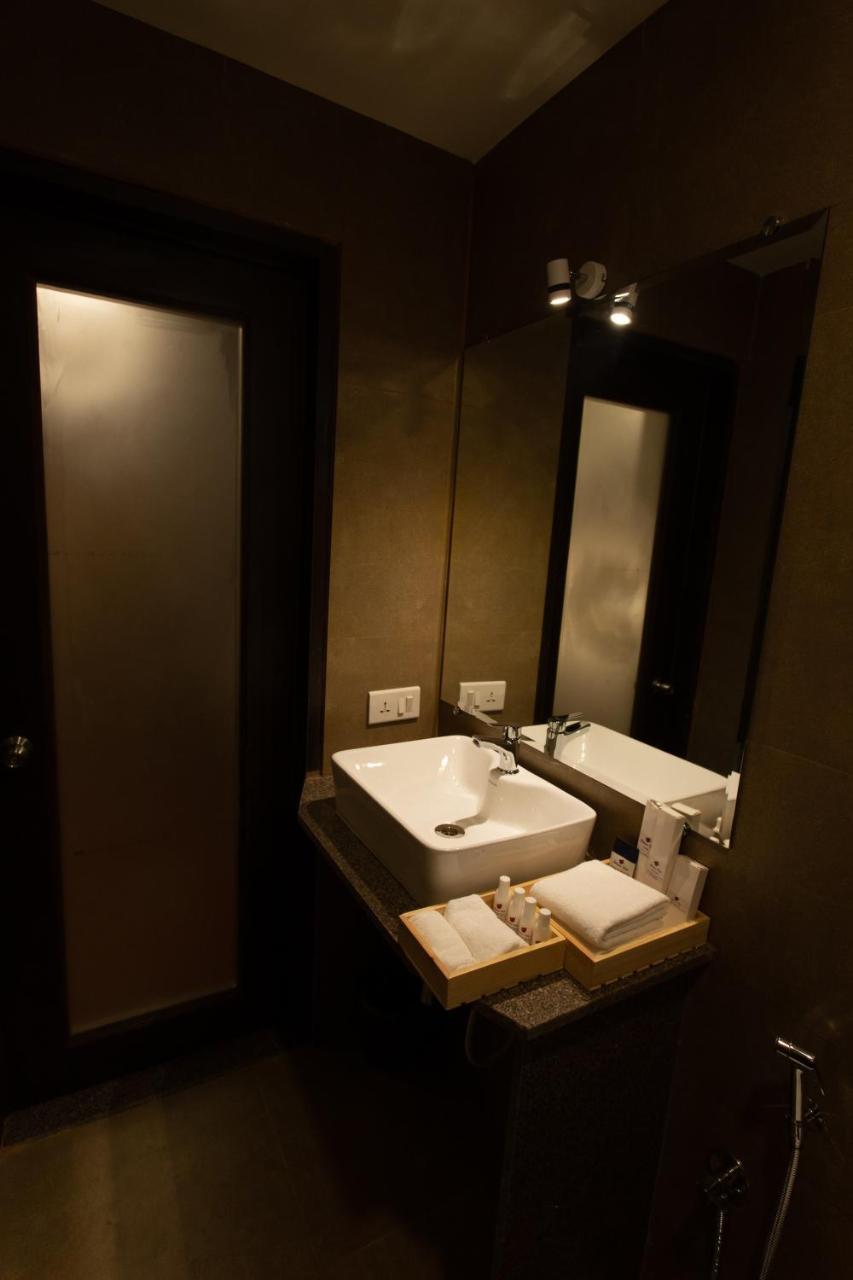 Hotel Anthurium Circle Мадгаон Екстериор снимка