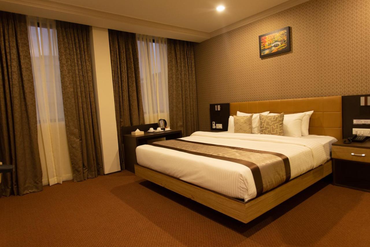 Hotel Anthurium Circle Мадгаон Екстериор снимка